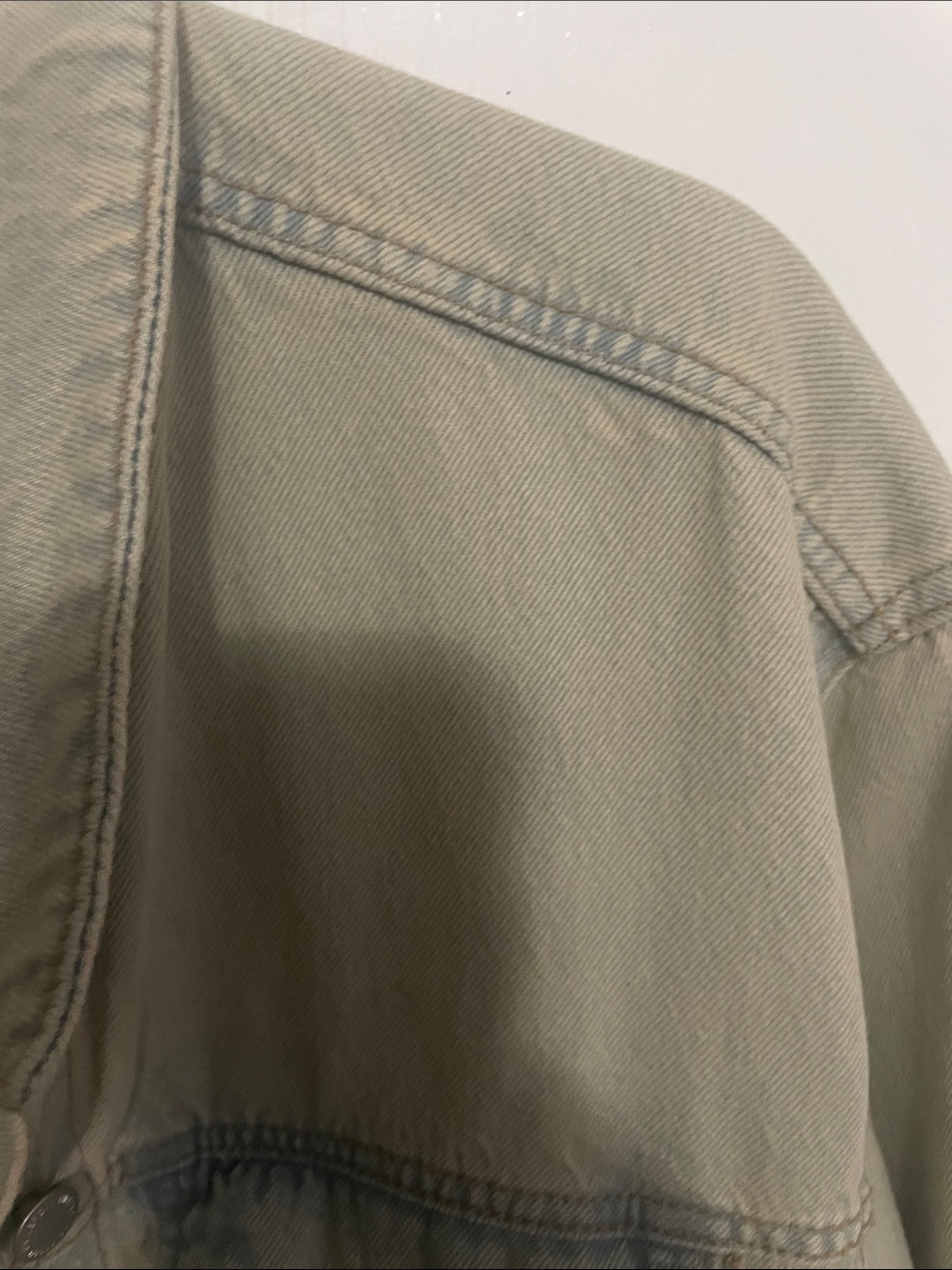 Universal Thread Light Beige Washed Denim Jacket - Picture 6 of 7